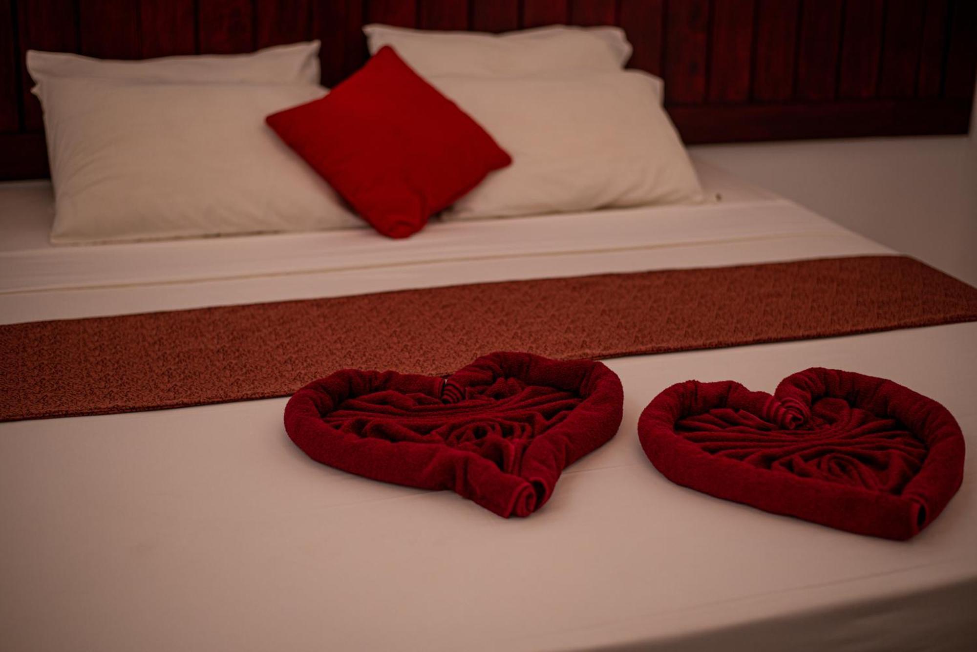 Sundowners Guesthouse هيكادوفا المظهر الخارجي الصورة
