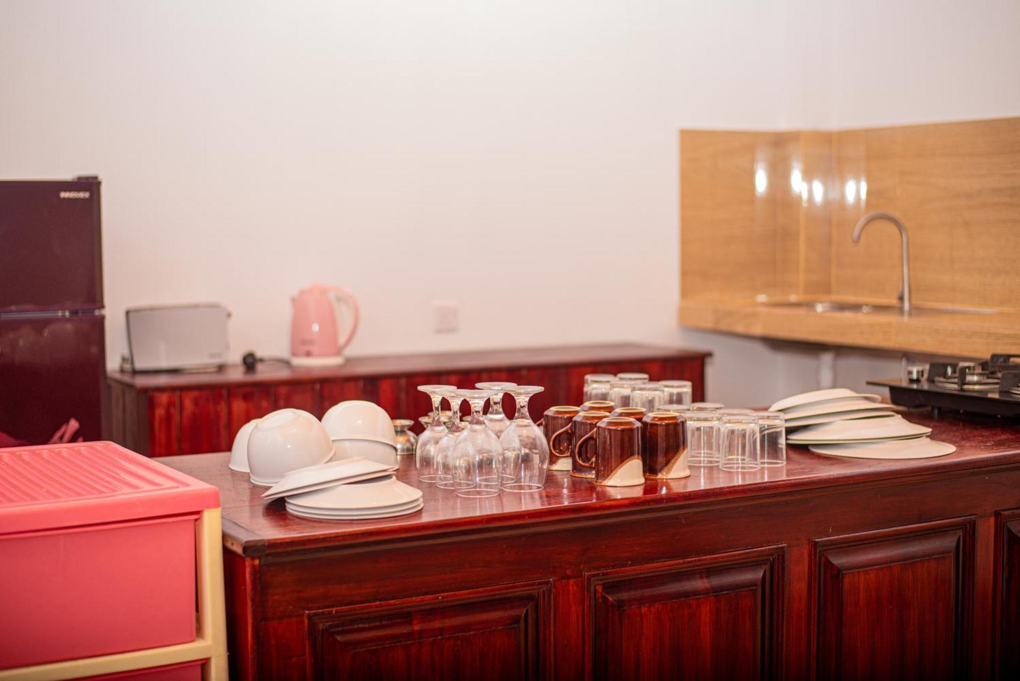 Sundowners Guesthouse هيكادوفا الغرفة الصورة